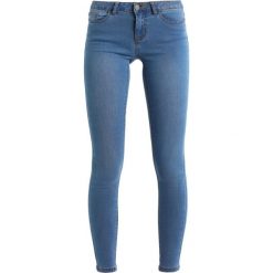 Noisy May NMEVE SLIM JEANS Jeans Skinny Fit light blue. Niebieskie rurki damskie Noisy May. Za 149,00 zł.