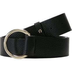 Aigner WAIST BELT Pasek black. Czarne paski damskie Aigner, w paski, z materiału. Za 539,00 zł.