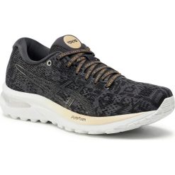 Buty ASICS - Gel-Cumulus 22 1012A935 Black/Graphite Grey 001. Czarne buty sportowe damskie Asics, bez wzorów, z tworzywa sztucznego, sportowe, do biegania. Za 629,00 zł.