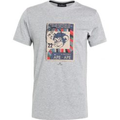 PS by Paul Smith MENS REG FIT Tshirt z nadrukiem grey. Szare koszulki polo męskie marki PS by Paul Smith, xxl, z nadrukiem, z bawełny. Za 299,00 zł.