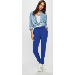 Answear - Spodnie. Czerwone spodnie damskie ANSWEAR, s, z elastanu. W wyprzedaży za 59,90 zł.