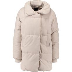 Płaszcze damskie: New Look BLANKET PUFFER Płaszcz zimowy light pink