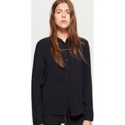 Gładka koszula - Czarny. Czarne koszule wiązane damskie Cropp, l. Za 49,99 zł.