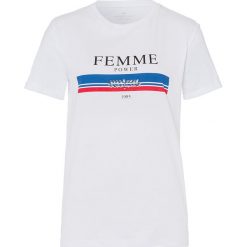 Koszulka w kolorze białym. Białe koszulki damskie Cross Jeans, s, z nadrukiem, z bawełny, z okrągłym kołnierzem. W wyprzedaży za 34,95 zł.