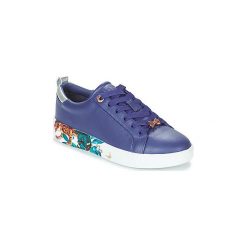 Buty Ted Baker ROULLY. Niebieskie trampki i tenisówki damskie Ted Baker, bez wzorów, bez zapięcia. Za 433,30 zł.