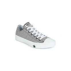Buty Converse CHUCK TAYLOR ALL STAR VLTG LEATHER OX. Białe trampki i tenisówki damskie Converse, bez wzorów, bez zapięcia. Za 359,00 zł.
