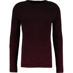 Swetry klasyczne męskie: Jack & Jones JORFUEL CREW NECK Sweter port royale