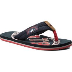 Japonki TOMMY HILFIGER - Essential Th Beach Sandal FM0FM01369 Midnight 403. Niebieskie klapki męskie TOMMY HILFIGER, ze skóry, bez zapięcia. Za 159,00 zł.