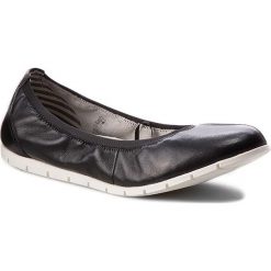 Półbuty TAMARIS - 1-22109-28 Black Leather 003. Czarne półbuty damskie Tamaris, bez wzorów, ze skóry, bez obcasa, na płaskiej podeszwie, bez zapięcia. W wyprzedaży za 149,00 zł.