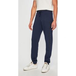 Trussardi Jeans - Spodnie. Szare spodnie męskie Trussardi Jeans, na co dzień, s, bez wzorów, z bawełny, casualowe. Za 469,90 zł.