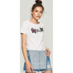 T-shirty damskie: T-shirt z nadrukiem tropicool – Biały