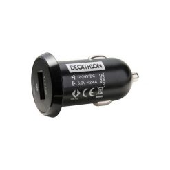 Ładowarka USB OnCharger 100. Czarne plecaki męskie marki FORCLAZ, bez wzorów. Za 24,99 zł.