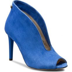 Buty zimowe damskie: Szpilki CARINII – B3465 E91-000-000-B16