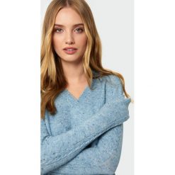 Sweter o dopasowanym kroju. Swetry damskie Greenpoint, bez wzorów, z poliesteru, bez rękawów, bez kaptura. Za 69,99 zł.