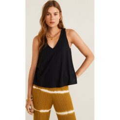 Mango - Top Revers. Czerwone bluzki damskie Mango, s, bez wzorów, z elastanu, bez kołnierzyka, z krótkim rękawem. W wyprzedaży za 39,90 zł.