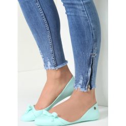 Zielone Balerinki Nova Chick. Zielone baleriny damskie marki vices, bez wzorów, bez obcasa, na płaskiej podeszwie. Za 49,99 zł.