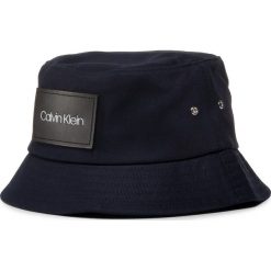Kapelusz CALVIN KLEIN - Leather Patch Bucket K50K505489 CEF. Niebieskie kapelusze męskie Calvin Klein, bez wzorów, z bawełny. Za 179,00 zł.