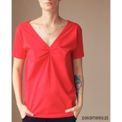 Czerwona dwustronna bluzka S-XL. Czerwone bluzki damskie Pakamera, s, bez wzorów, z bawełny, bez kołnierzyka, bez rękawów. Za 65,00 zł.