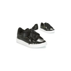 Buty Dziecko Puma BASKET HEART GLAM PS. Czarne trampki dziewczęce Puma, bez wzorów, bez zapięcia. Za 220,20 zł.