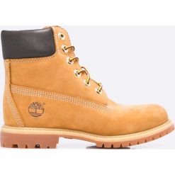 Timberland - Botki Premium. Szare botki damskie na obcasie Timberland, z materiału, z okrągłym noskiem, na sznurówki. W wyprzedaży za 679,90 zł.