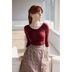 Spódnica Helle Primavera kremowa 32 wielokolorowy. Białe spódniczki damskie Marie Zélie, s, w paski, z bawełny, midi, rozkloszowane. W wyprzedaży za 83,10 zł.