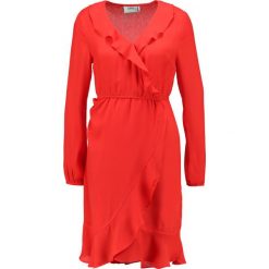 Sukienki: Moves JUNEA Sukienka letnia true red
