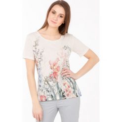 Lniany t-shirt w kwiaty. Szare t-shirty damskie Monnari, w kolorowe wzory, z jeansu, z klasycznym kołnierzykiem. Za 47,60 zł.
