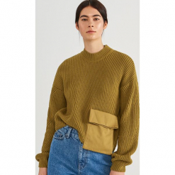Krótki sweter z kieszenią ReDesign - Żółty. Żółte bez kategorii Reserved, s. Za 199,99 zł.