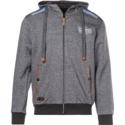 Ciemnoszara Bluza Sharaith. Szare bluzy męskie Born2be, xl, bez wzorów, bez kołnierzyka, bez rękawów, bez kaptura. Za 59,99 zł.