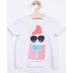 Name it - Top dziecięcy 92-128 cm. Szare bluzki dziewczęce marki Name it, z nadrukiem, z elastanu, z okrągłym kołnierzem. W wyprzedaży za 39,90 zł.