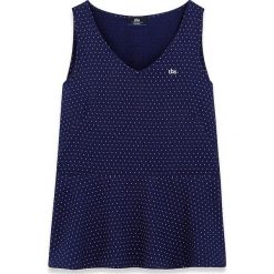 Top w kolorze granatowym. Niebieskie topy damskie TBS, z haftami, z bawełny, bez kołnierzyka. W wyprzedaży za 43,95 zł.