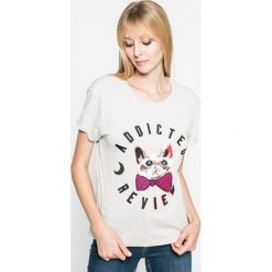 Review - Top. Szare topy damskie Review, l, z aplikacjami, z bawełny, z okrągłym kołnierzem. W wyprzedaży za 34,90 zł.