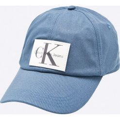 Calvin Klein Jeans - Czapka. Niebieskie czapki z daszkiem męskie marki Calvin Klein Jeans. W wyprzedaży za 119,90 zł.