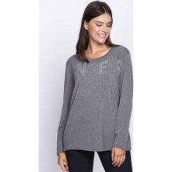 Ciemnoszara Bluzka Long Nights. Szare bluzki damskie marki Born2be, xl, z aplikacjami, z okrągłym kołnierzem, z długim rękawem. Za 39,99 zł.
