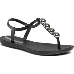 Sandały IPANEMA - Class Glam II Fem 26207 Black/Onix 24827. Czarne klapki damskie Ipanema, bez wzorów, z tworzywa sztucznego, bez obcasa. W wyprzedaży za 89,00 zł.