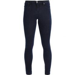 Dr.Denim Petite KISSY LOW RISE SKINNY Jeans Skinny Fit night shadow. Niebieskie jeansy damskie relaxed fit marki Dr.Denim Petite, z bawełny. W wyprzedaży za 156,75 zł.