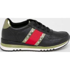 Marco Tozzi - Buty. Białe buty sportowe damskie Marco Tozzi, bez wzorów, z gumy, sportowe. W wyprzedaży za 149,90 zł.