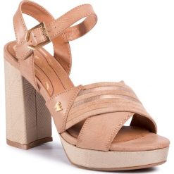 Sandały WRANGLER - Thalia Blonodie WL01591A Sand 025. Pomarańczowe klapki damskie Wrangler, bez wzorów, ze skóry ekologicznej, bez obcasa, na obcasie. W wyprzedaży za 199,00 zł.