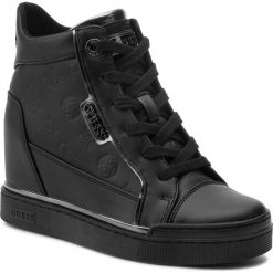 Sneakersy GUESS - Fabia FL7FAB ELE12 BLACK. Czarne półbuty damskie Guess, z aplikacjami, ze skóry ekologicznej, bez obcasa, na obcasie, bez zapięcia. Za 629,00 zł.