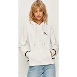Calvin Klein Jeans - Bluza. Szare bluzy damskie Calvin Klein Jeans, s, z aplikacjami, z bawełny, z długim rękawem, długie, z kapturem. Za 449,90 zł.