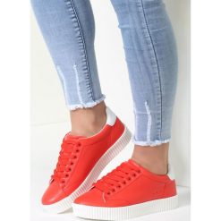 Czerwone Creepersy Lilt. Czerwone półbuty damskie marki vices, bez wzorów, ze skóry, bez obcasa, na platformie, na sznurówki. Za 59,99 zł.