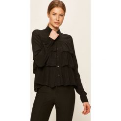 Vero Moda - Koszula. Czarne bluzki damskie Vero Moda, s, bez wzorów, z poliesteru, klasyczne, z klasycznym kołnierzykiem, z długim rękawem. W wyprzedaży za 129,90 zł.