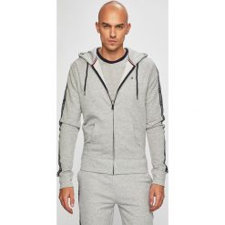 Tommy Hilfiger - Bluza. Białe bluzy męskie TOMMY HILFIGER, xl, z nadrukiem, z bawełny, z kapturem, bez rękawów, z kapturem. W wyprzedaży za 299,90 zł.