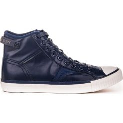 BUTY MĘSKIE TRAMPKI T056 - GRANATOWE. Białe trampki męskie marki Inny, z materiału. Za 79,00 zł.