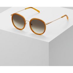 Kerbholz JAKOB Okulary przeciwsłoneczne amber orange. Brązowe okulary przeciwsłoneczne damskie aviatory Kerbholz. Za 499,00 zł.