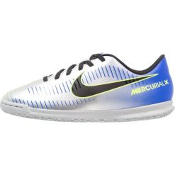 Nike Performance MERCURIALX VRTX III NJR IC Halówki racer blue/black/chrome/volt. Niebieskie buty sportowe chłopięce Nike Performance, z gumy. W wyprzedaży za 152,15 zł.