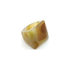 InspiRING Flat Beż rozmiar 19. Pomarańczowe pierścionki damskie Brazi druse jewelry, z agatem. Za 240,00 zł.