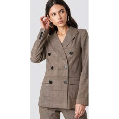 NA-KD Classic Marynarka w kratkę - Brown. Brązowe marynarki damskie NA-KD Classic, w kratkę. Za 242,95 zł.
