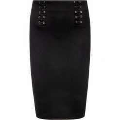 Spódnica ołówkowa Marciano Guess 94G701 6375Z. Czarne spódniczki damskie MARCIANO GUESS, z aplikacjami, z elastanu, midi, ołówkowe. W wyprzedaży za 269,00 zł.