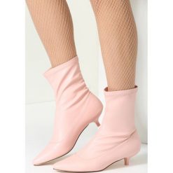 Różowe Botki Can't Stop Loving You. Czerwone botki damskie marki vices, na wysokim obcasie. Za 79,99 zł.